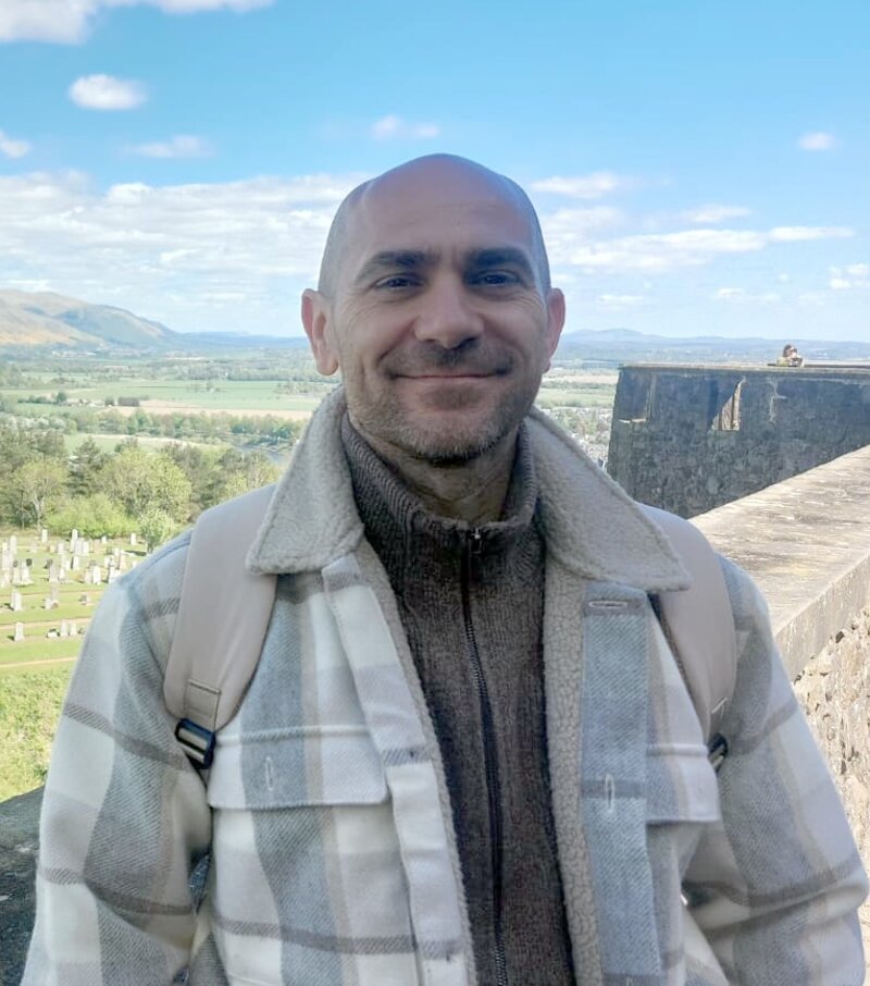 Dr. Alfonso Fernández-Álvarez